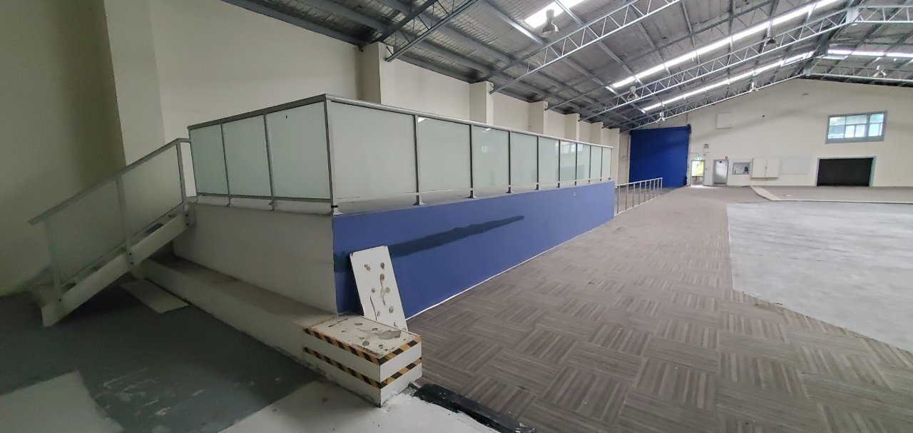 Verdi maintenance works in a Sydney commercial building